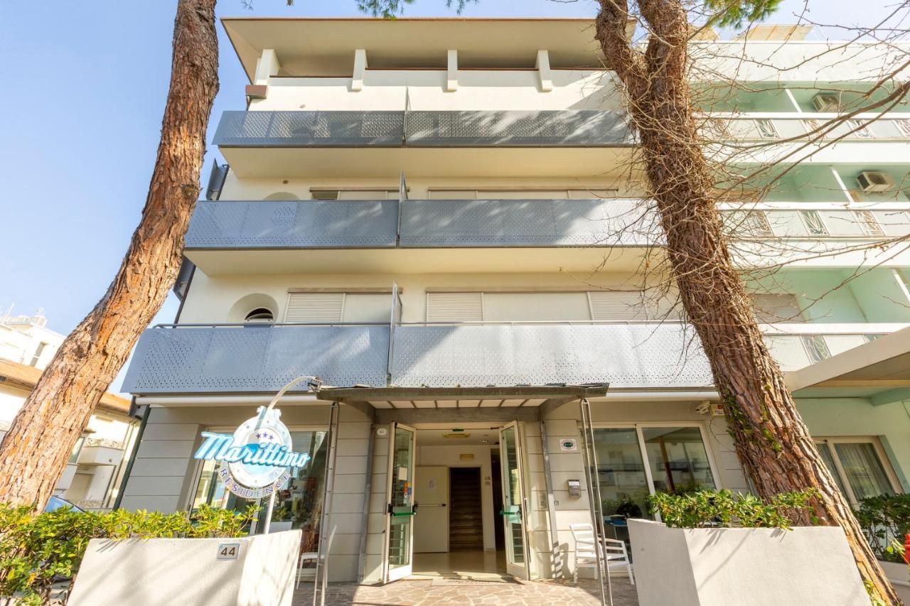 Residence Marittimo Riccione Exterior foto