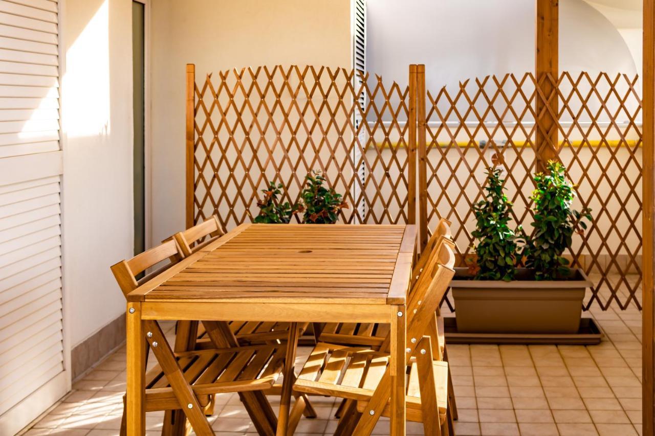Residence Marittimo Riccione Exterior foto
