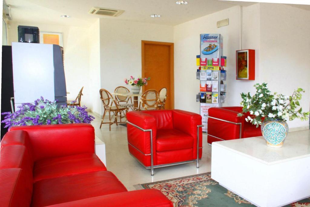Residence Marittimo Riccione Exterior foto